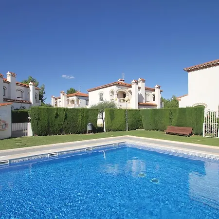Arenda Pino Alto Masia 1 Holiday home *